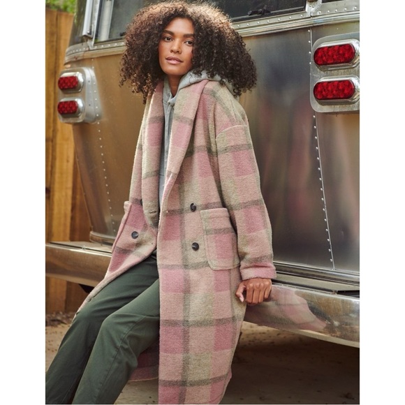 XiRENA Cole Coat - Pink Gray Plaid Fleece Double Breasted Light Unlined Pea Coat - Picture 1 of 10